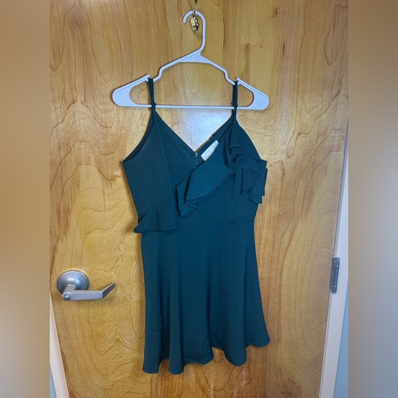 J.O.A. Tops - Elegant Green Ruffle Dress